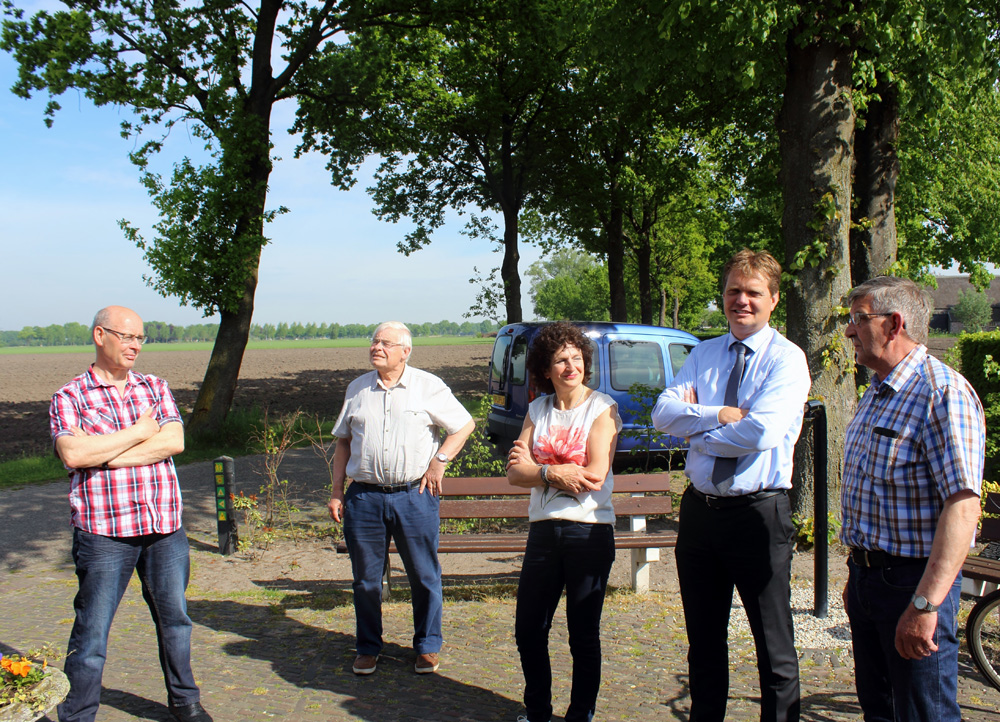 Werkbezoek burgemeester Michael van Veen op Esdonk 17 mei 2017_PvdE_ (3)